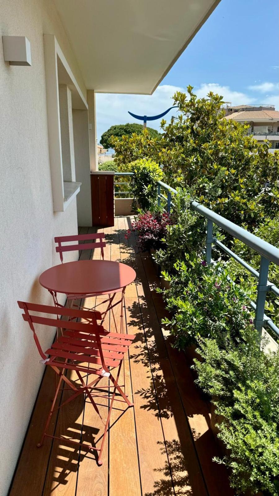 Appartement Luxueux Plein Centre De Cavalaire A 2Mn De La Plage Bagian luar foto