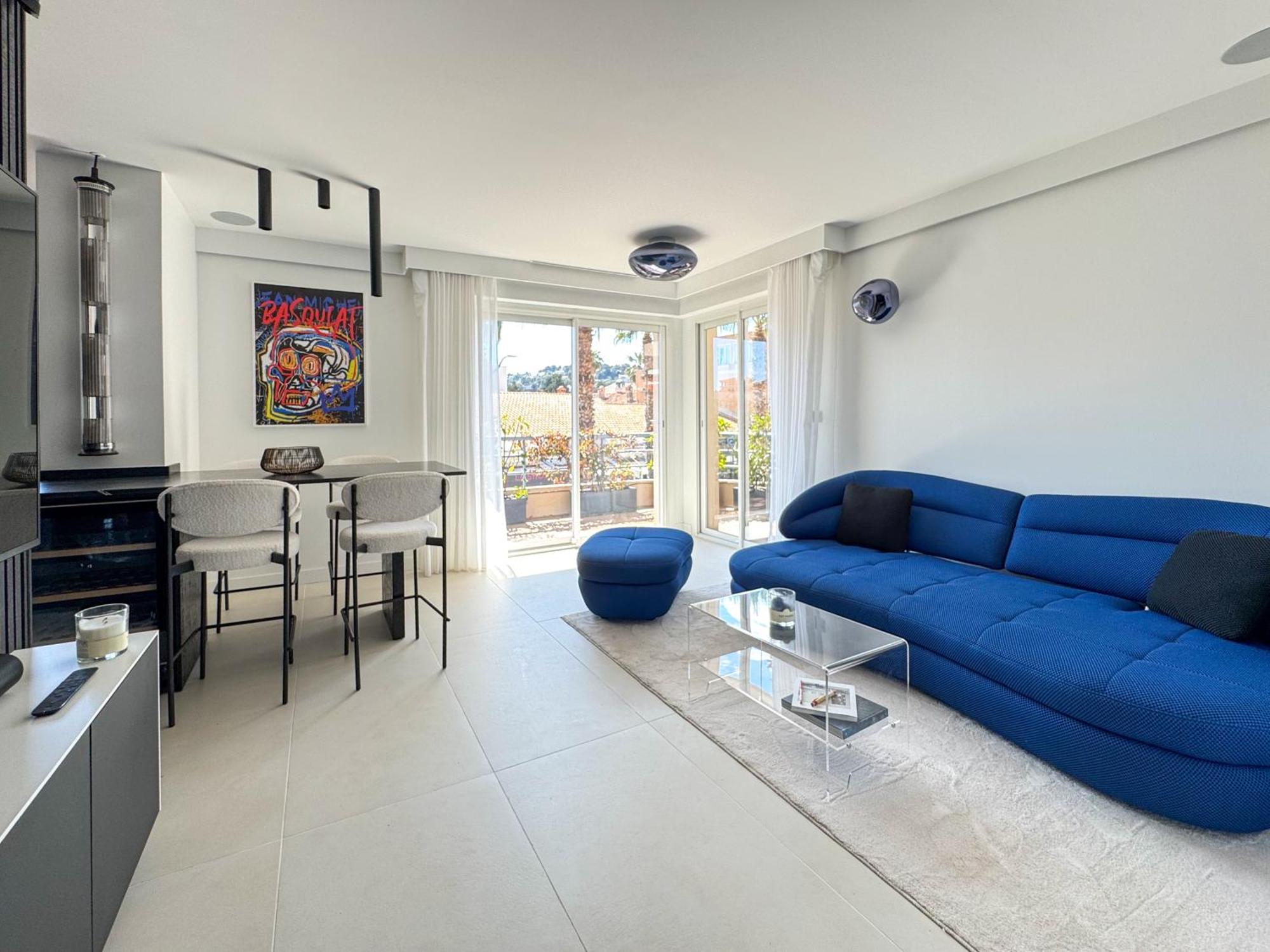 Appartement Luxueux Plein Centre De Cavalaire A 2Mn De La Plage Bagian luar foto