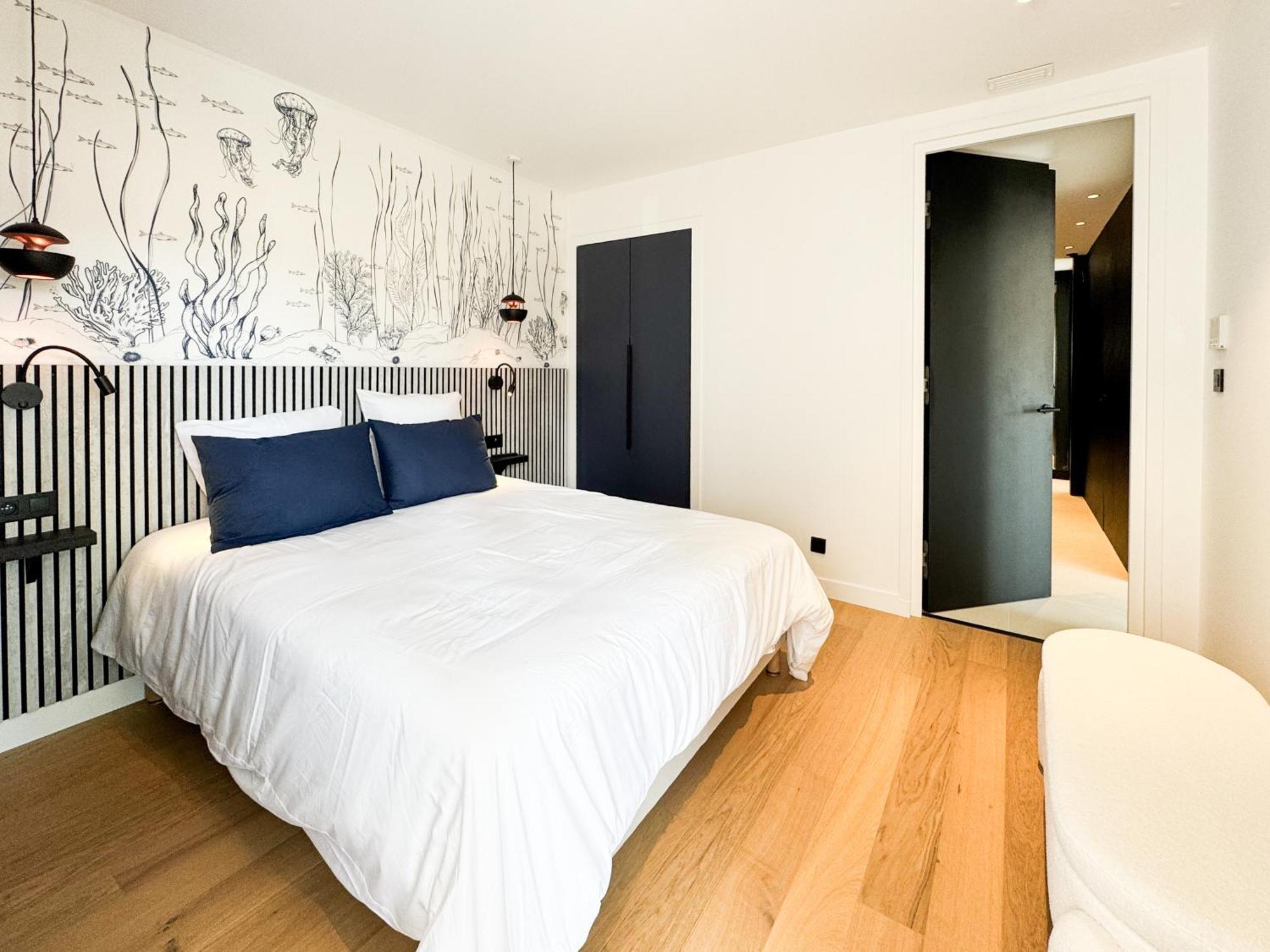 Appartement Luxueux Plein Centre De Cavalaire A 2Mn De La Plage Bagian luar foto